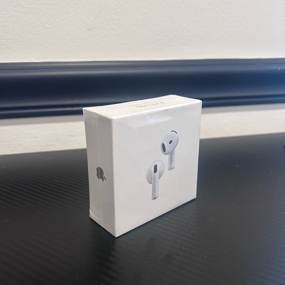 Apple AirPods (4th generation) with Active Noise Cancellation